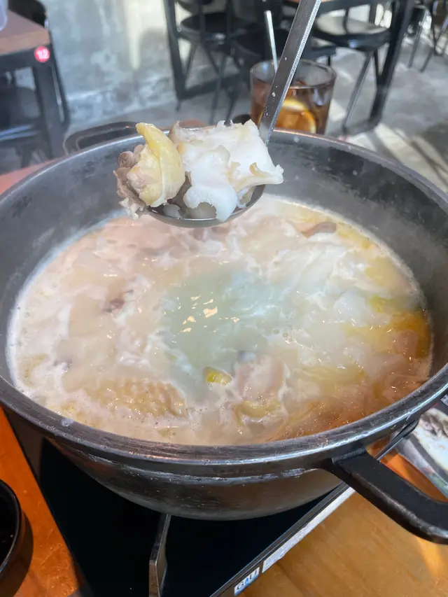 滋補螺片花膠雞煲