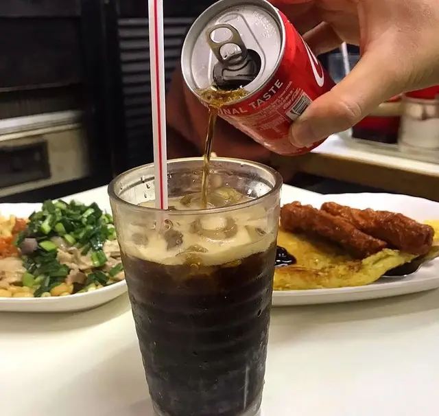 最後飲品個可樂溝咖啡呢就有少少奇怪但係還可以接受😀都算係一個幾大膽嘅嘗試😂我地都係鍾意正常既飲品多D