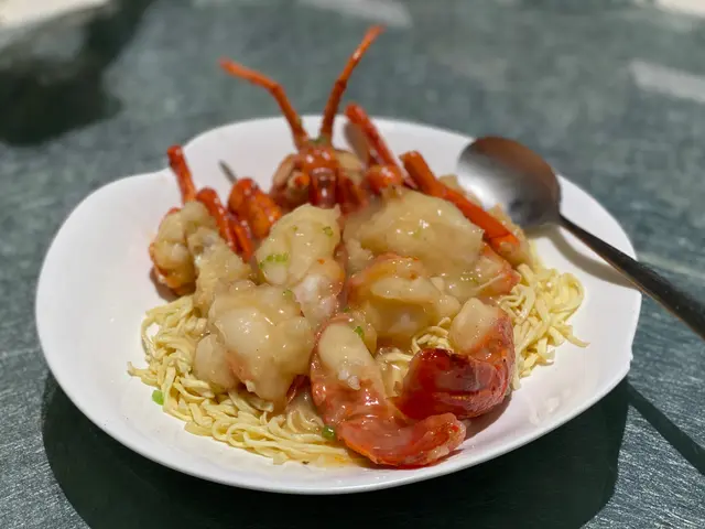 上湯焗龍蝦伊麵