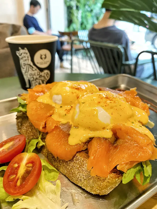 班尼迪蛋配煙三文魚