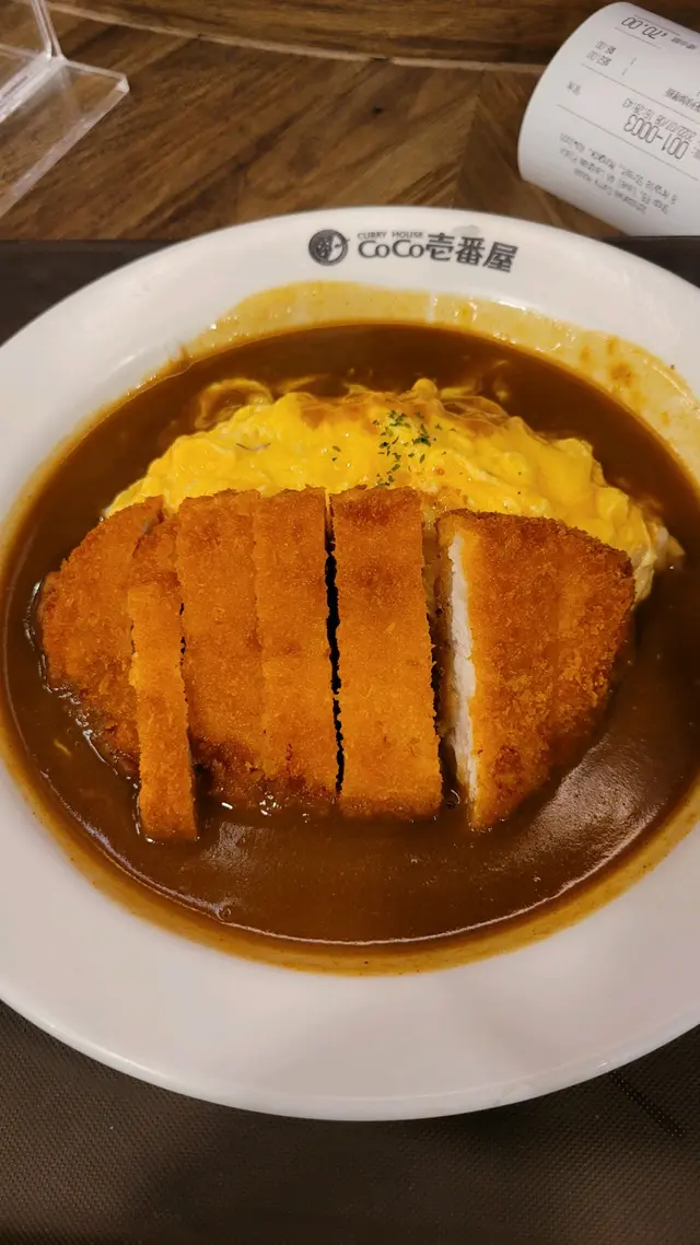 吉列豬扒庵列咖哩飯