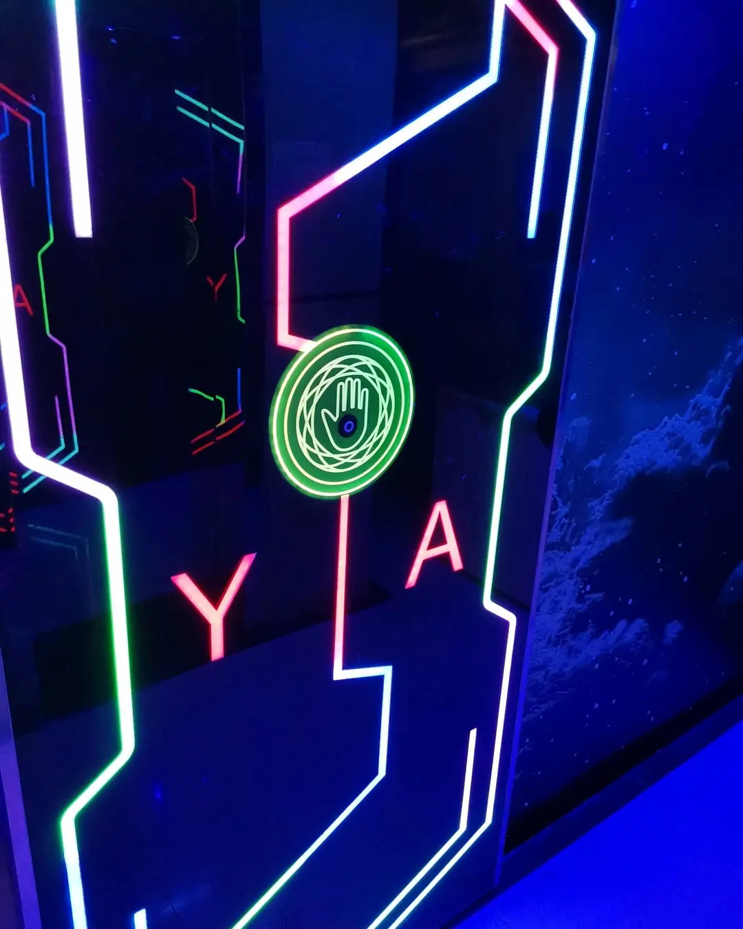 YA! YA! YA! BURGER & BAR