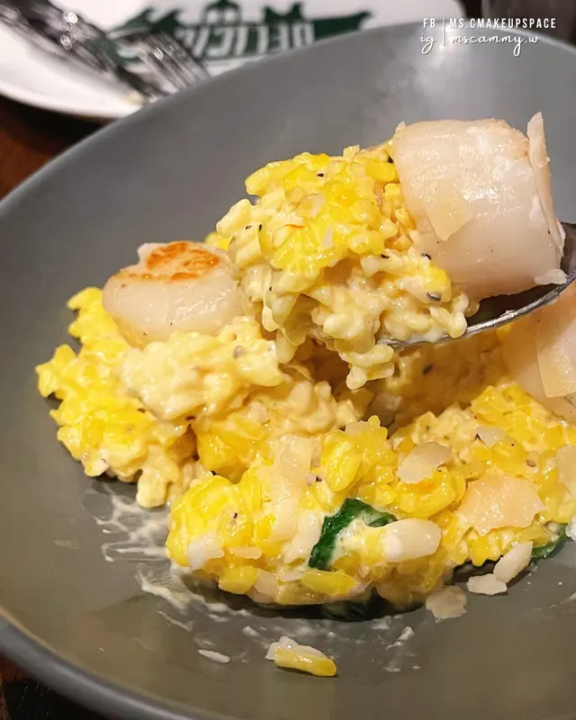 牛油帶子番紅花意大利飯、菠菜、巴馬臣芝士