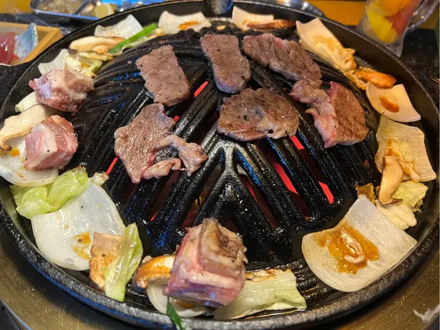 使用北海道成吉思汗燒肉同款的烤盤