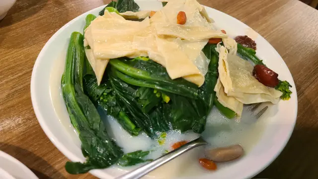 上湯浸菜心