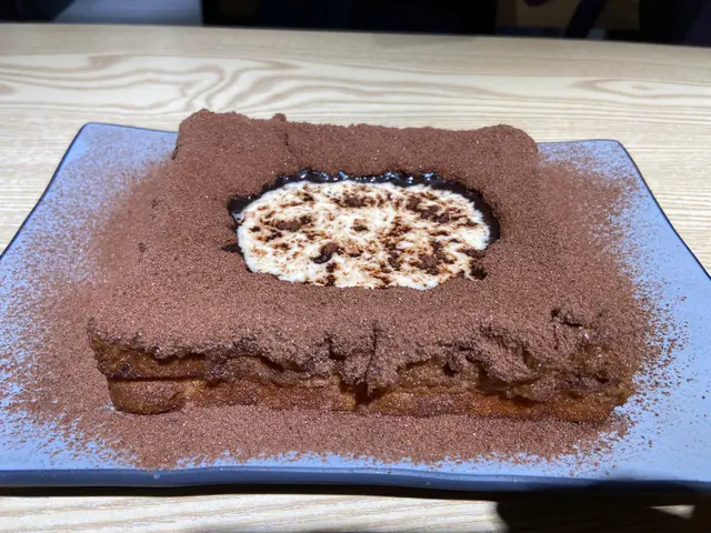 爆漿阿華田西多士