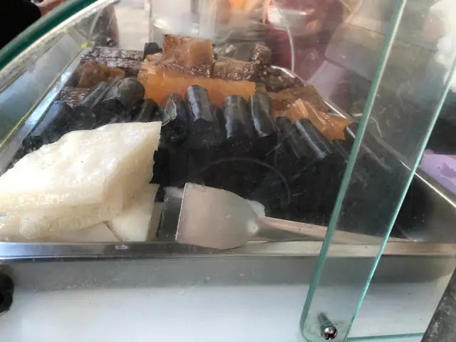 芝麻卷 / 白糖糕