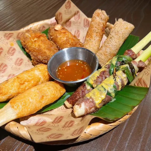 街頭小食滋味拼盤