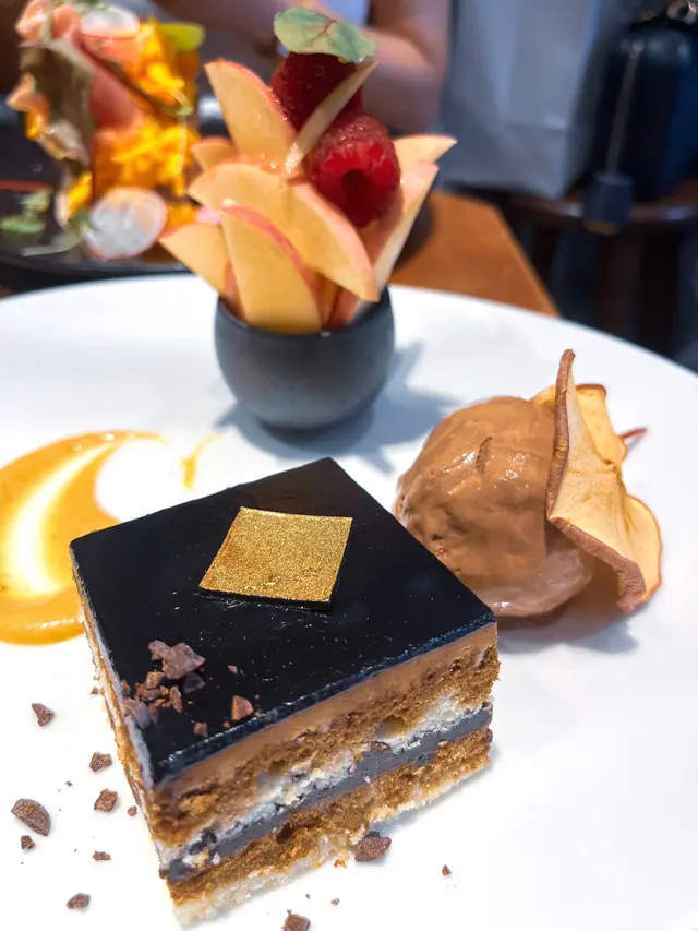 Opera  Cake