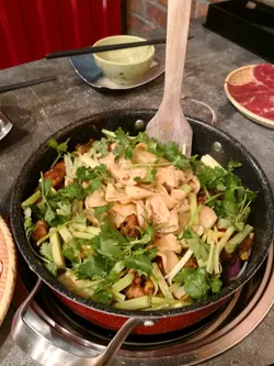 花膠雞煲