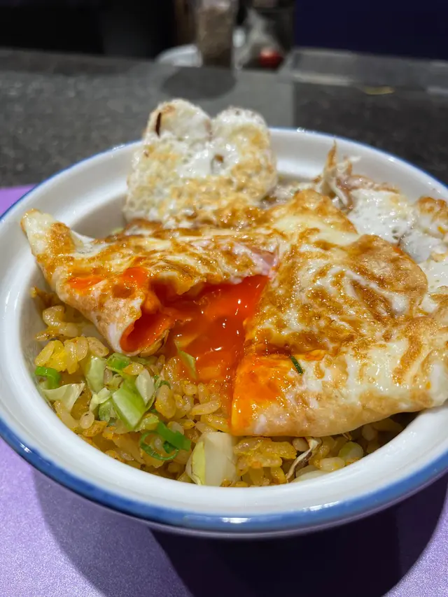 煎蘭王蛋配炒飯