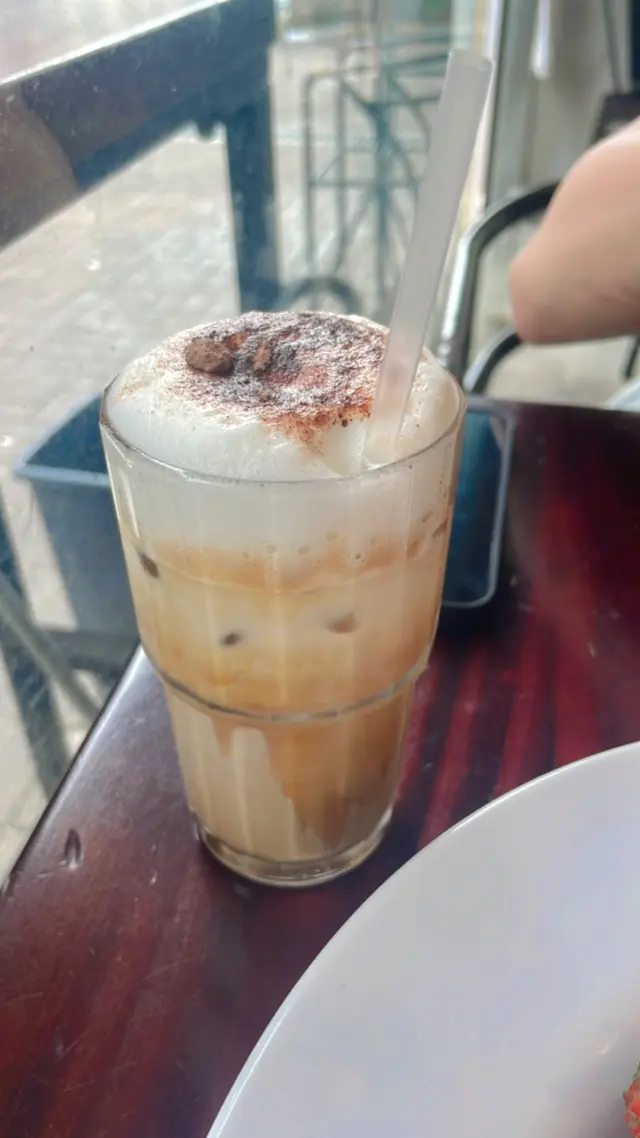 Iced  tiramisu  latte