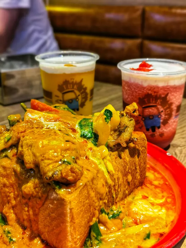 招牌焗黃咖哩麵包軟殼蟹