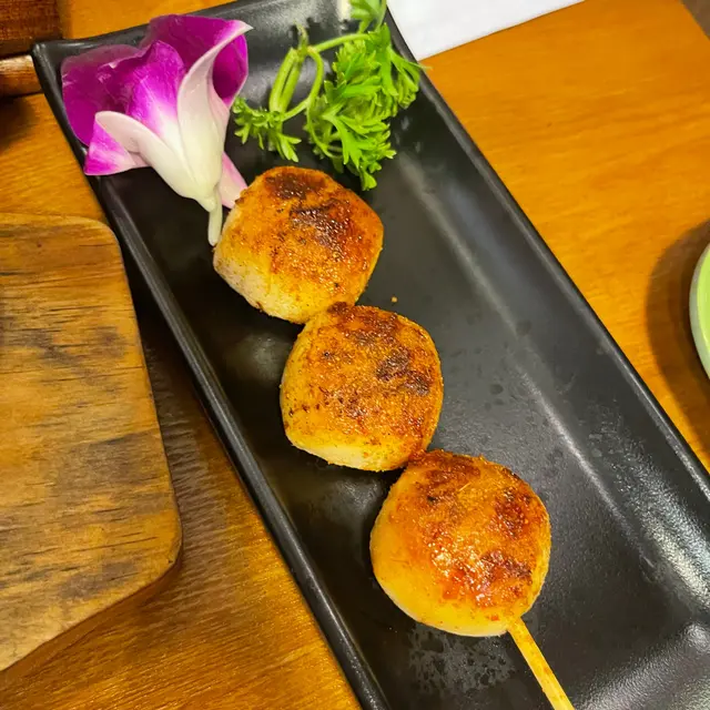 炙燒雙重芝士丸