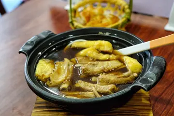肉骨茶