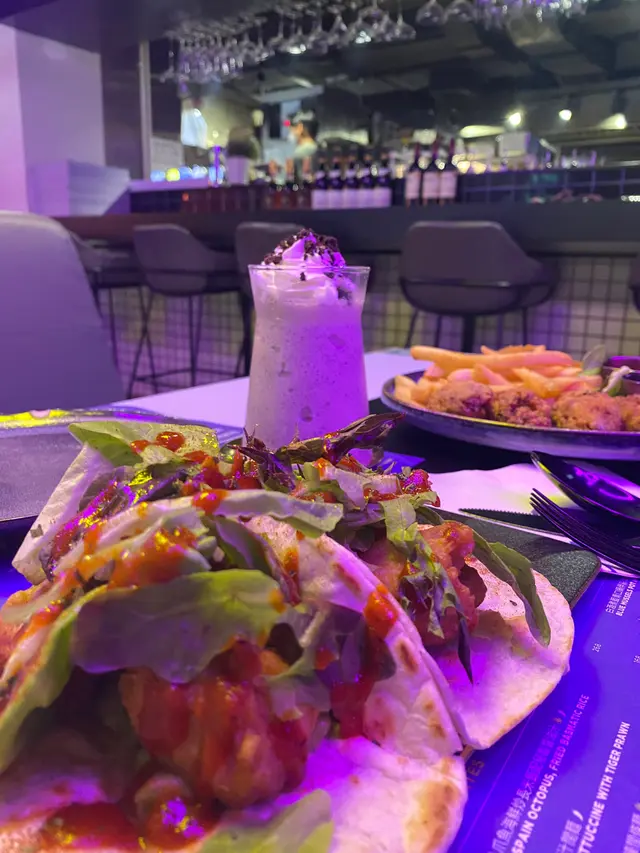 哈里薩辣雞墨西哥薄餅