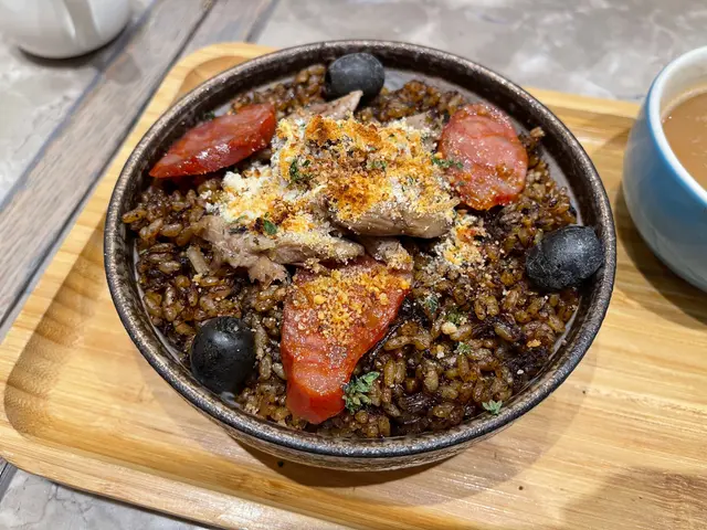 葡式牛肝菌芝士焗鴨肉飯