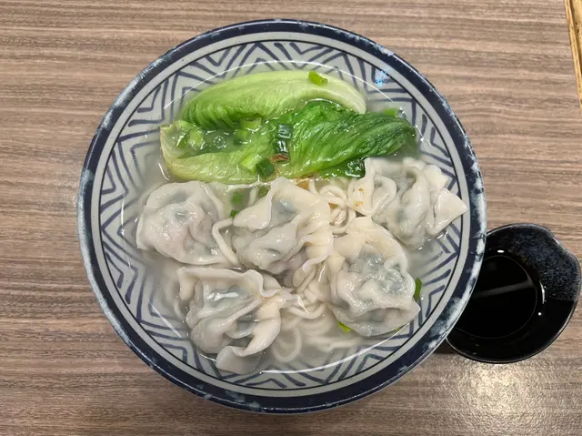 手工水餃麵