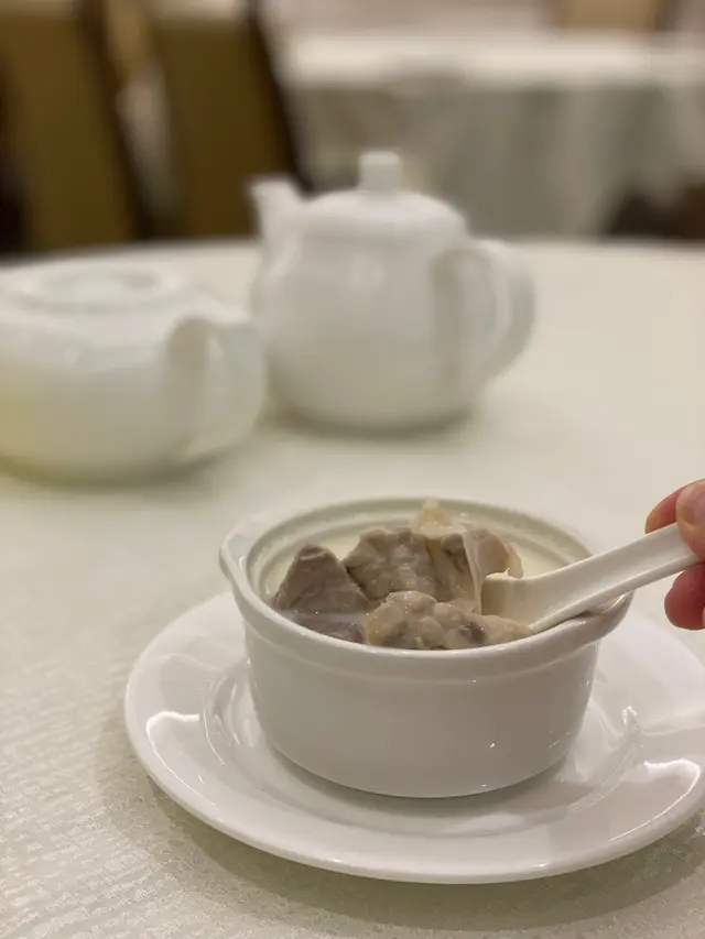 杏汁豬肺湯