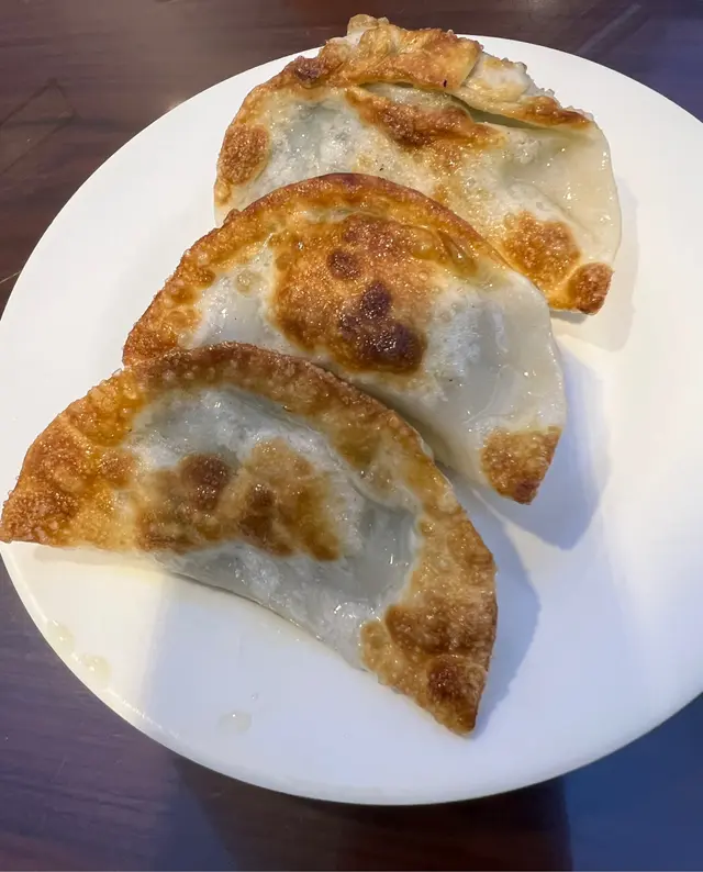 煎韭菜餃