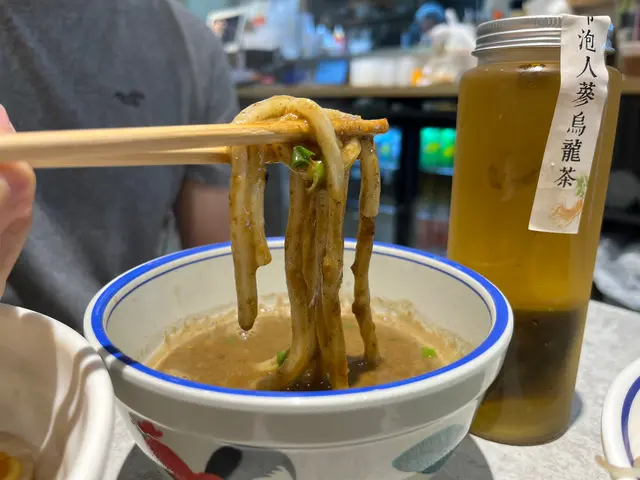 阿茘特濃沙嗲車仔沾麵