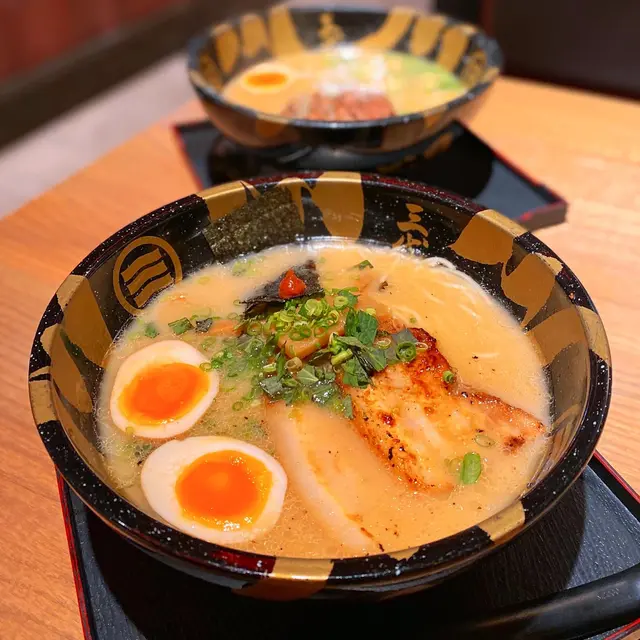 紫蘇燒䐁梅肉拉麵