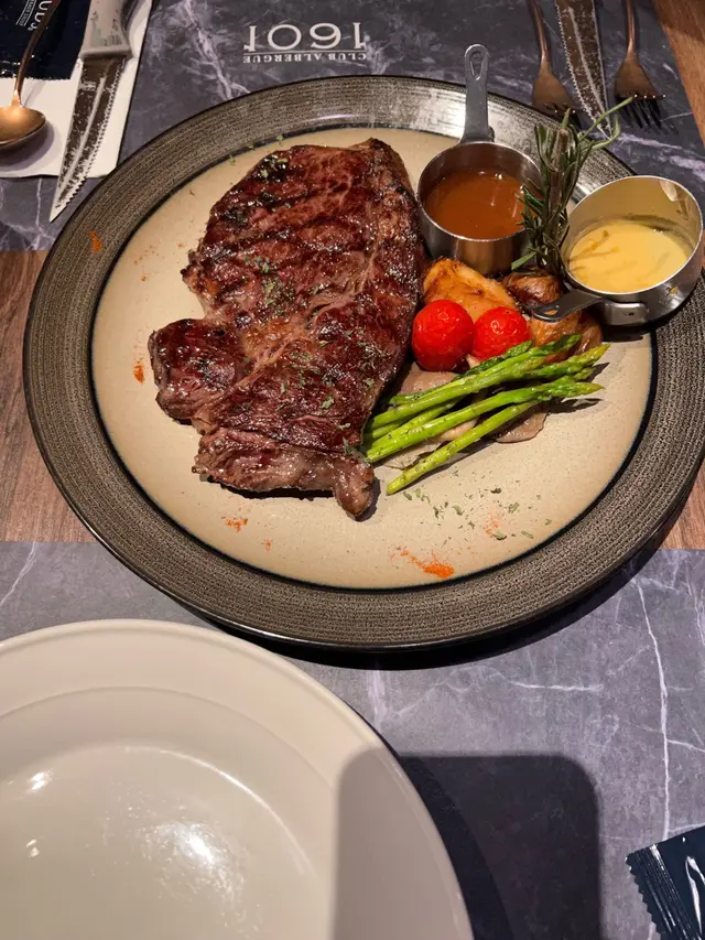 炭燒土穀飼美國頂級牛肉眼