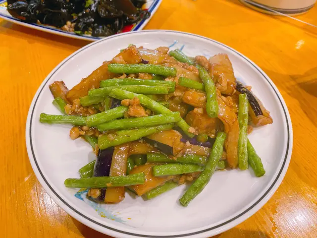 茄子炒長豆角