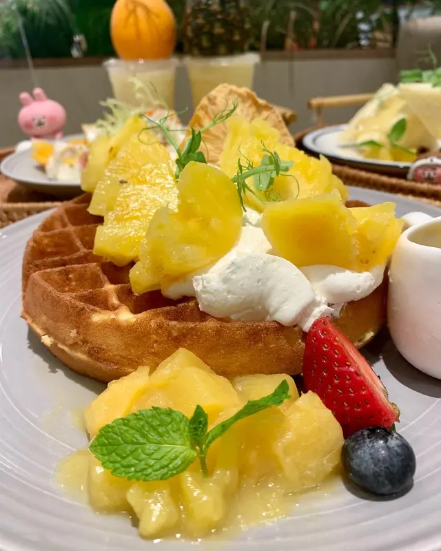 夏至菠蘿忌廉窩夫