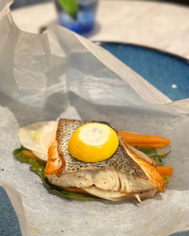 Seabass al cartoccio w/ carrot fennel, lemon & spring onion