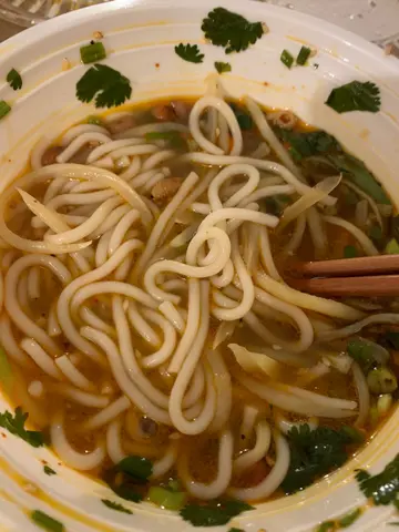 土豆絲金錢肚米線