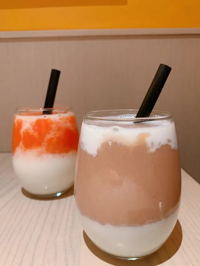 芋泥鮮奶2者融合得岩岩好，木瓜鮮奶鮮甜好飲