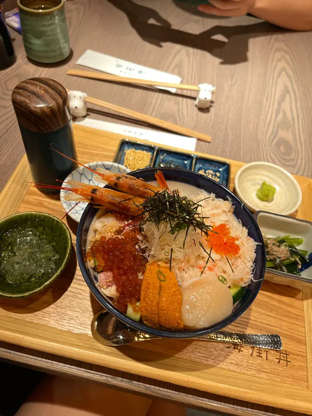 海寶丼  (特上)