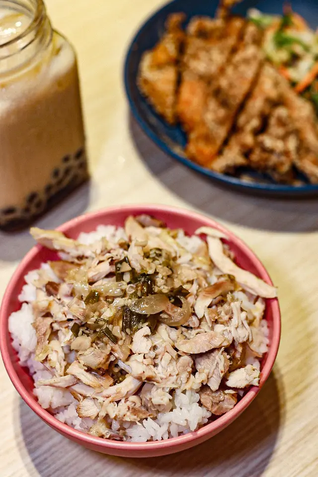 手撕雞飯