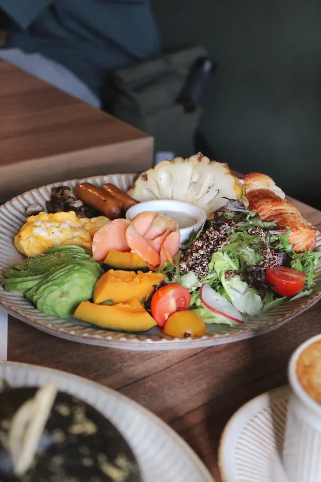 Nim  Nim  All  Day  Breakfast  