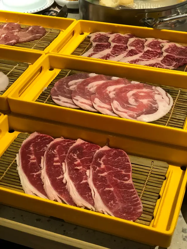 封門柳、精選進口牛板腱、紐西蘭羊卷肉