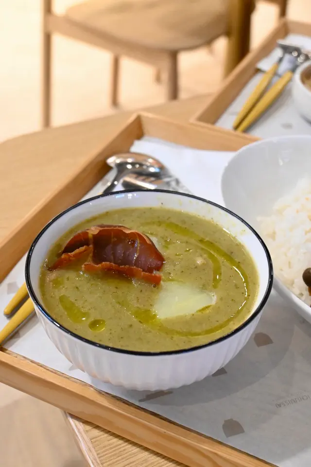 花菜巴馬火腿濃湯