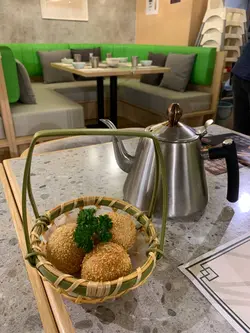 綠茶流心煎堆仔