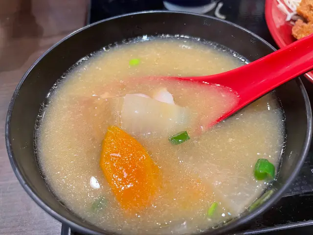 野菜豚肉湯
