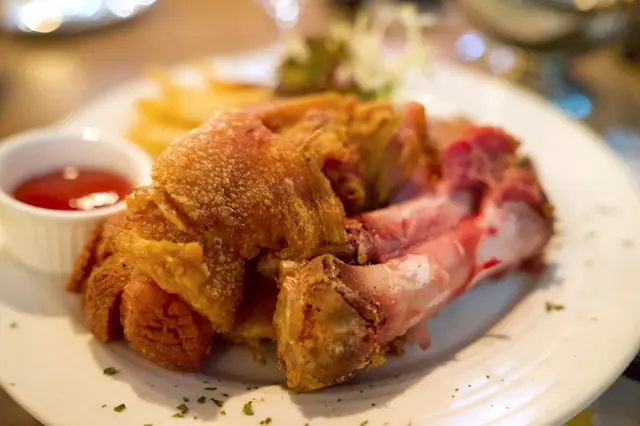 脆炸德國鹹豬手