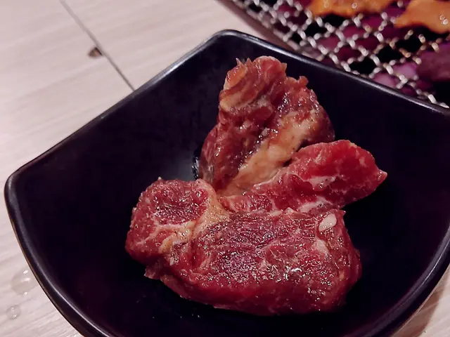 醬燒牛三角肉 & 醬燒牛肩胛肉
