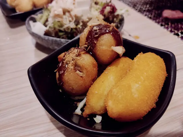 脆皮香蕉 & 章魚小丸子