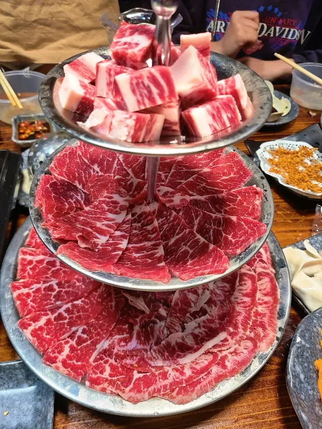 至尊牛拼盤