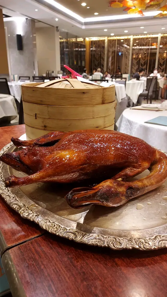 今晚隻鴨唔錯，米芝蓮級‼

