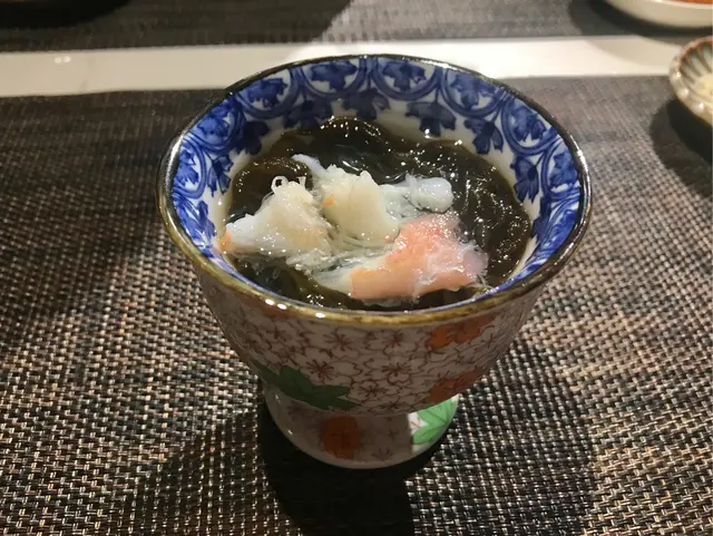 沖繩水雲+松葉蟹