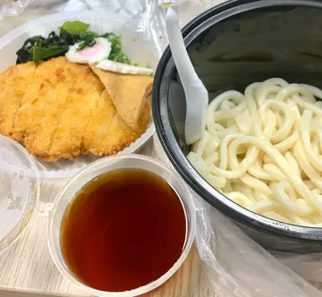 吉列猪扒+冷乌冬