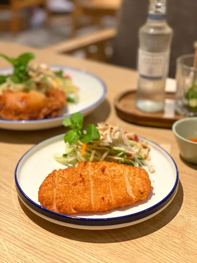 自家製手打鮮蝦餅