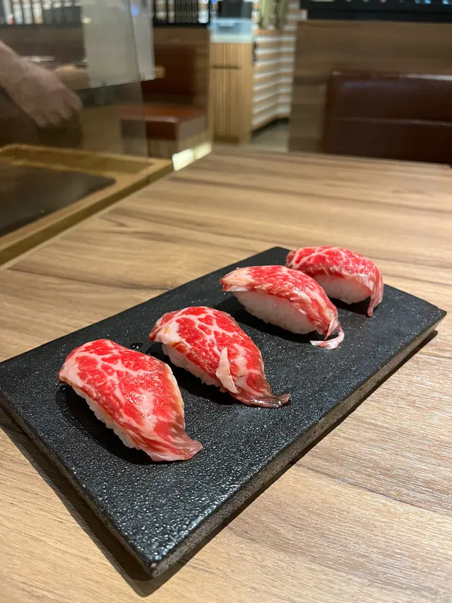 和牛壽司
