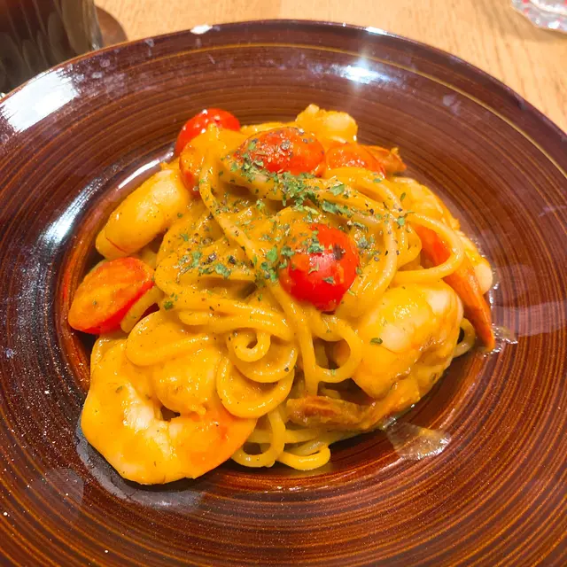 LOBSTER BISQUE SHIRMP PASTA