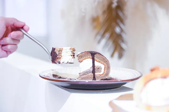 Tiramisu 3.0 橙酒朱古力卷蛋